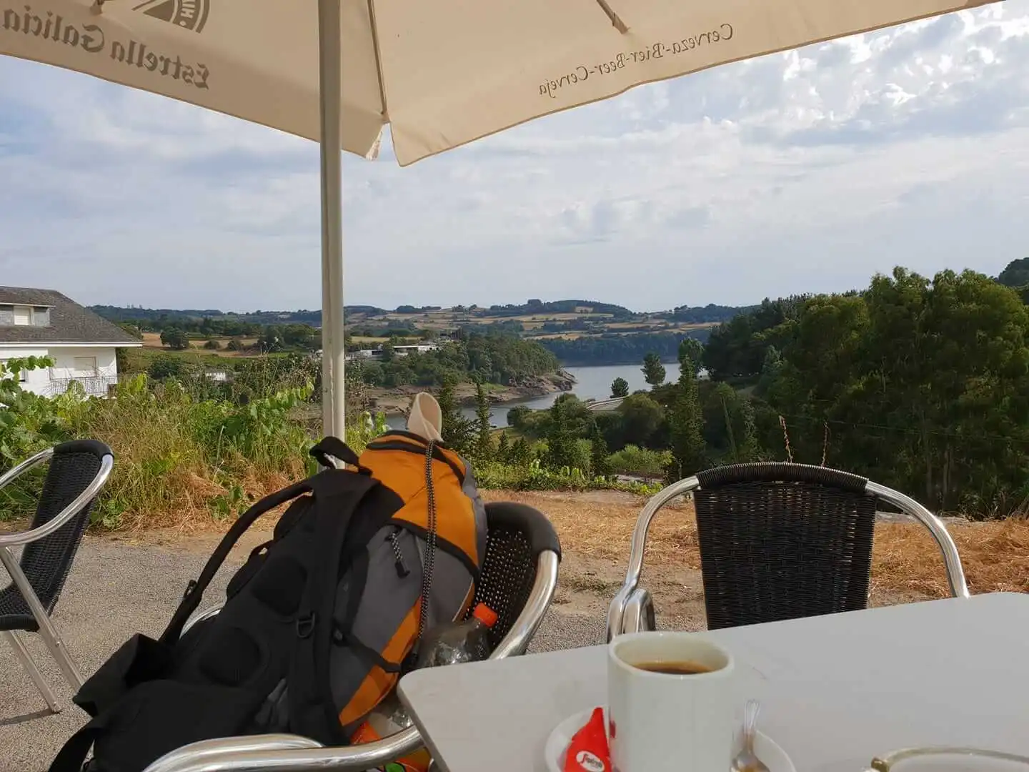 Pause sur le Camino – café en Galice avec vue